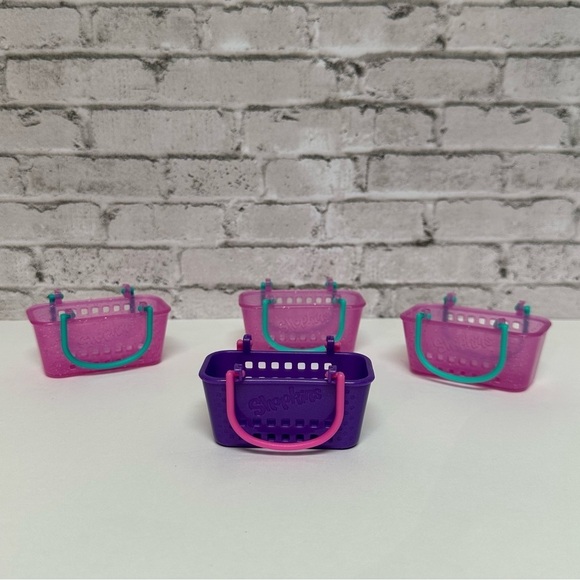 Shopkins Empty Baskets Lot of 4 Pink Purple 3 in. Baskets - Picture 1 of 8